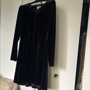 Black long Sleeve Velvet Sheath Dress for Cocktail
